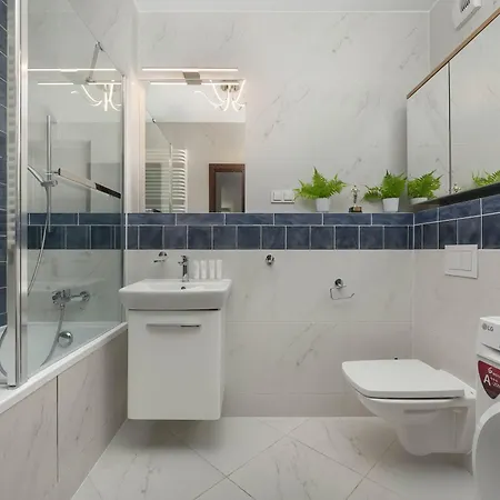 Apartamento Spacious With A Balcony Mieszczanska 19 By Heyrent Breslavia